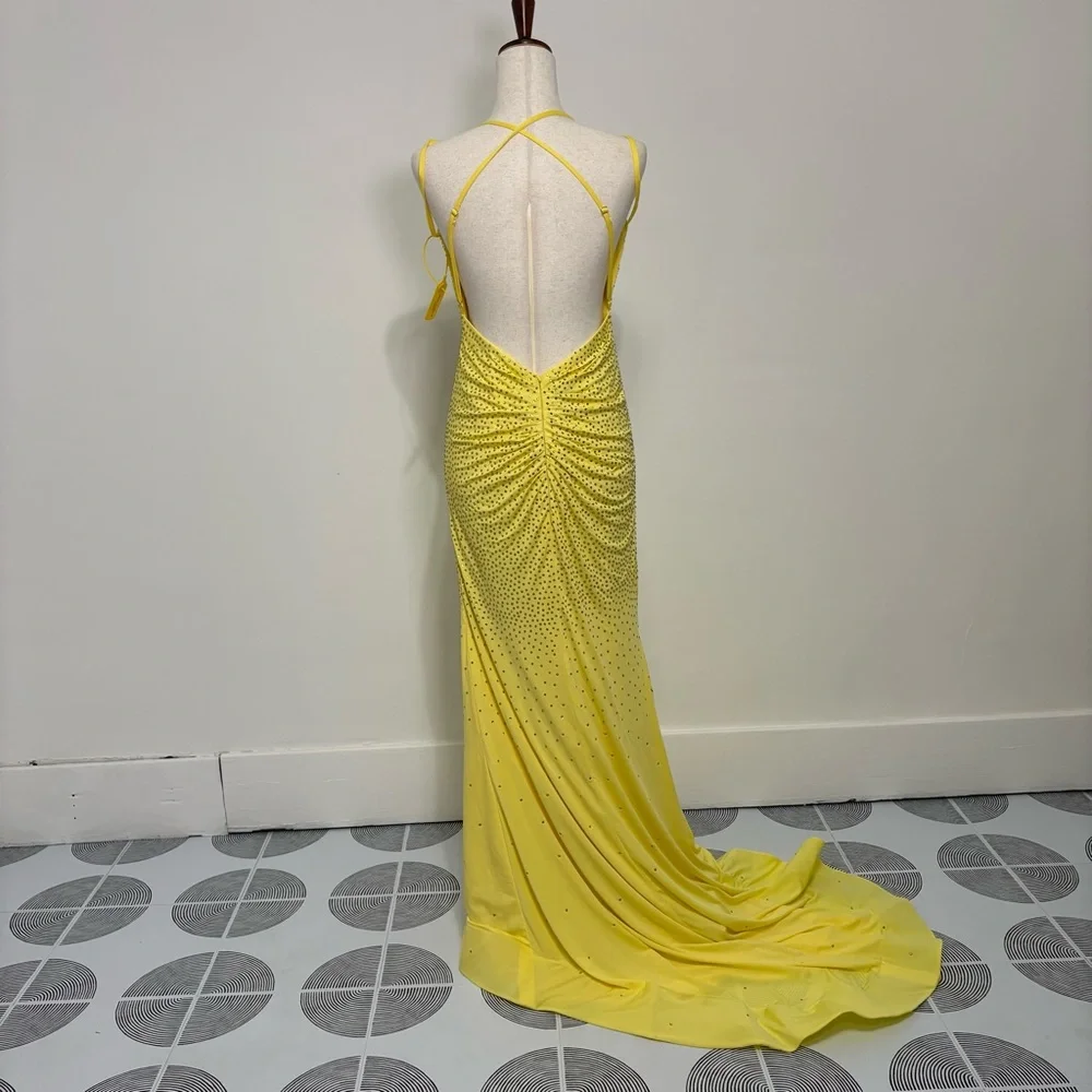 Unbranded Yellow V-Neck Rhinestone Mermaid Open Back Prom Dress Sz 2 - Picture 3 of 5
